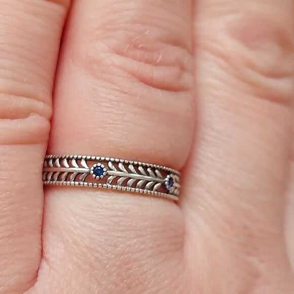 925 Sterling Silver Caesar Ring - Picture 8 of 11